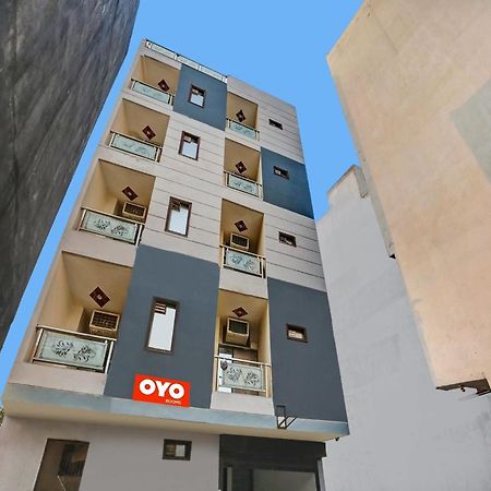 Hotel O Hotel Blue Orchid Nueva Delhi Exterior foto