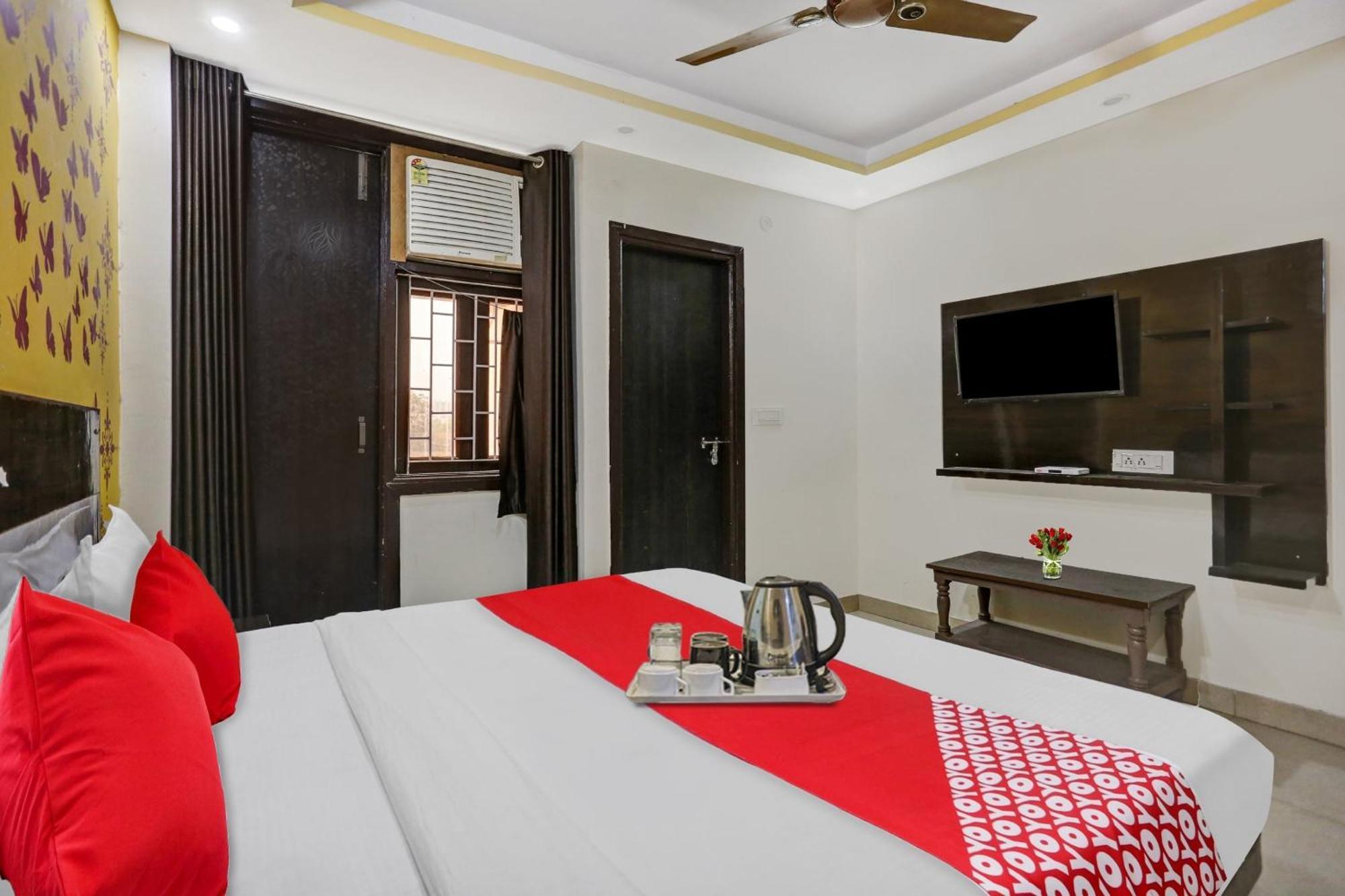 Hotel O Hotel Blue Orchid Nueva Delhi Exterior foto