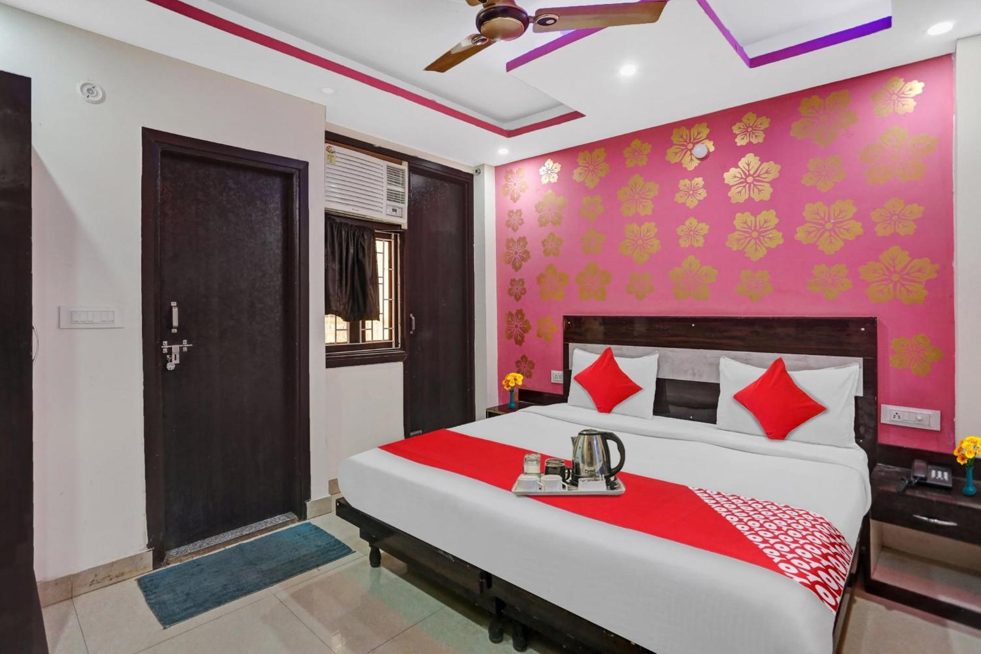 Hotel O Hotel Blue Orchid Nueva Delhi Exterior foto